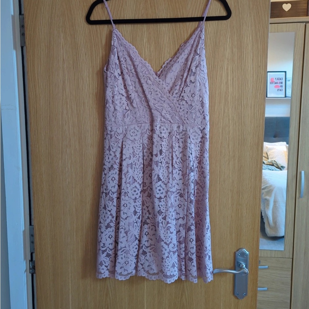 H&M Lace Dress in Soft Pink